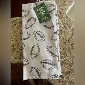 Game Day Football Print Kitchen Towel Set